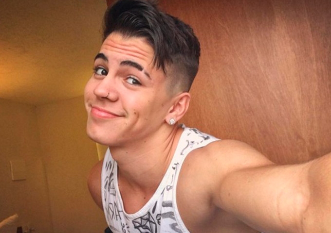 c0a703821b713de8b525e4c14329916d